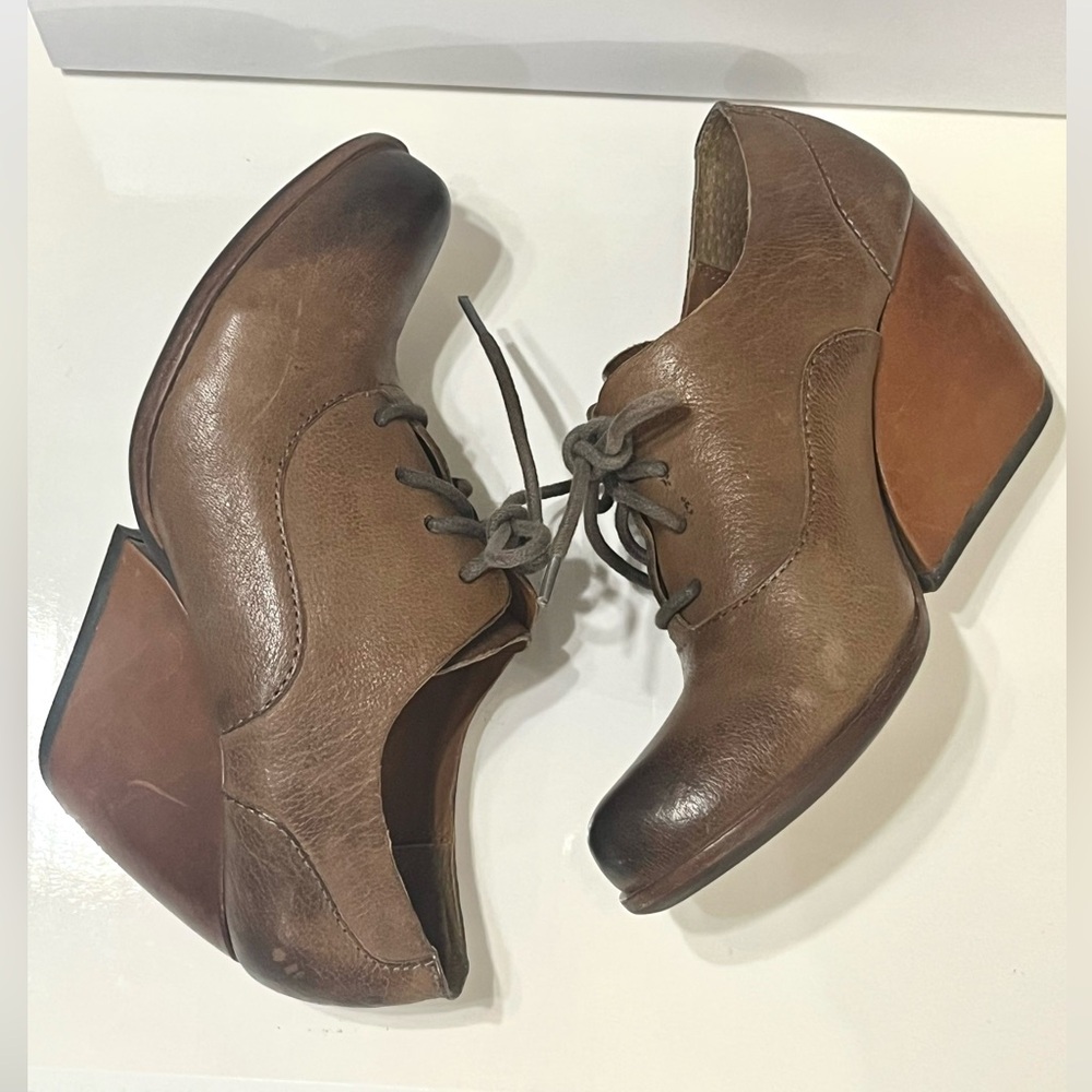 Kork-Ease Chianne Brown Leather Lace-up Oxford Wedge Booties size 6.5 - Picture 6 of 9